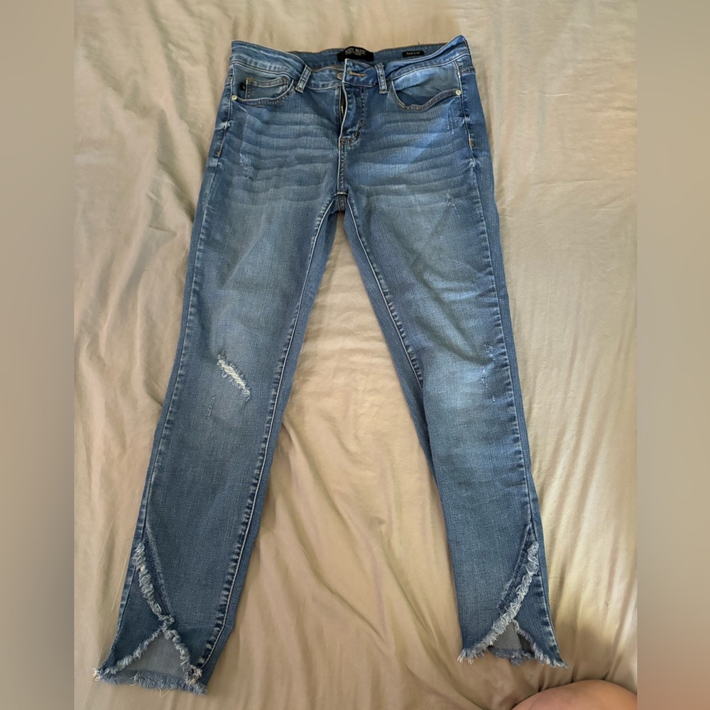 Judy blue capris tulip hem size 9